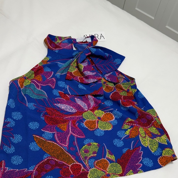 Sugarlips Tops - Sugarlips by Avara Multicolor Patterned halter Style Top. NWT